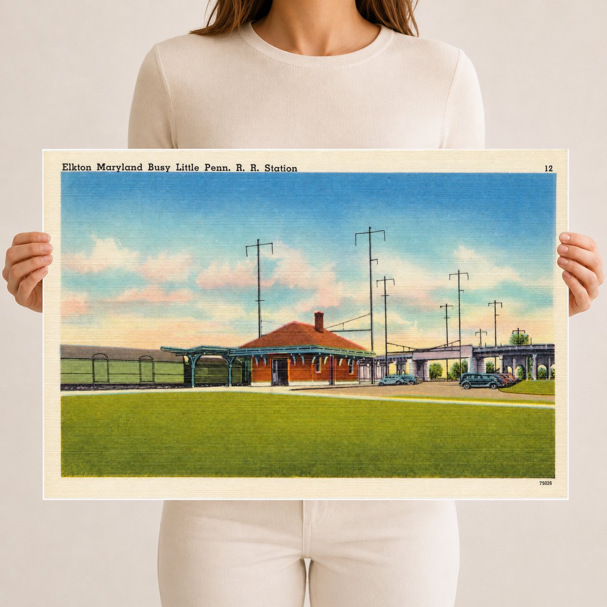Elkton Maryland busy little Penn. R. R. Station — Vintage Maryland Postcard