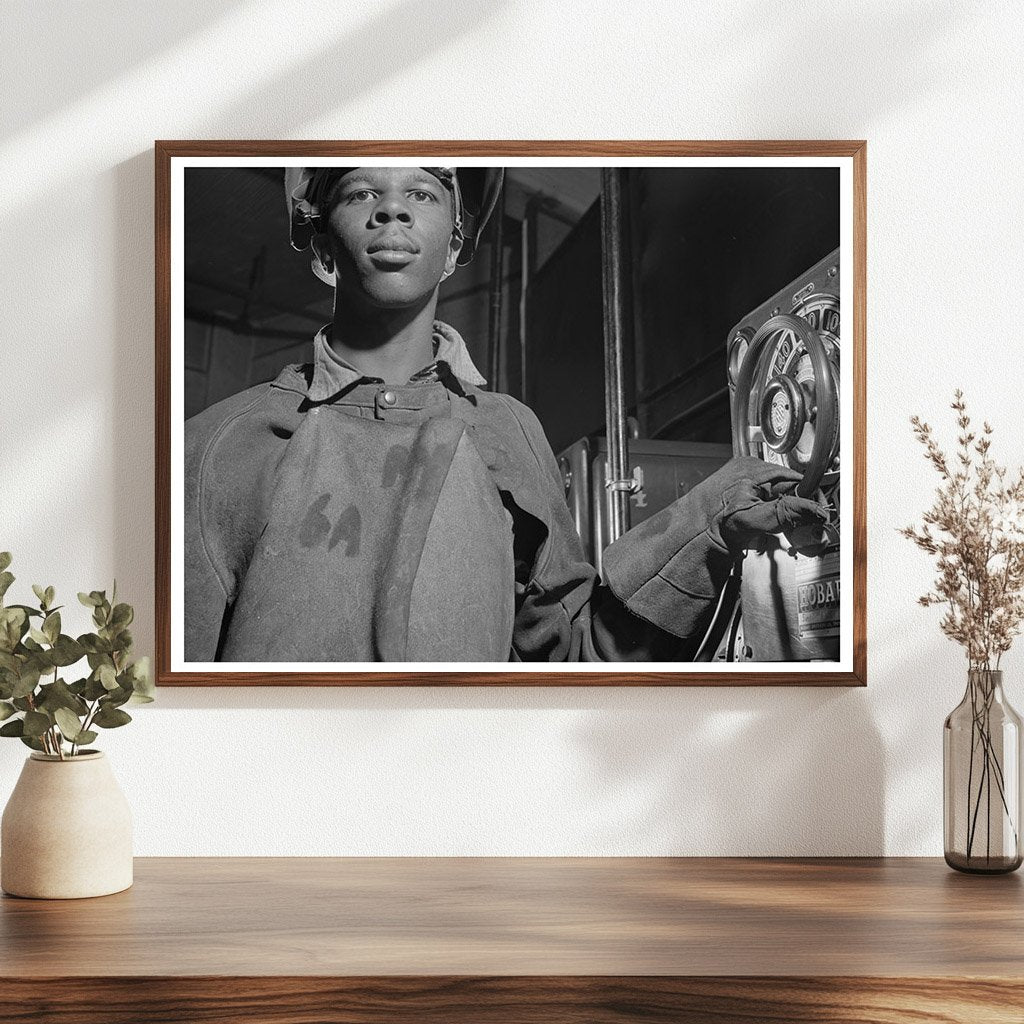 1938 Vintage Arc Welding Training in Brooklyn New York - Available at KNOWOL