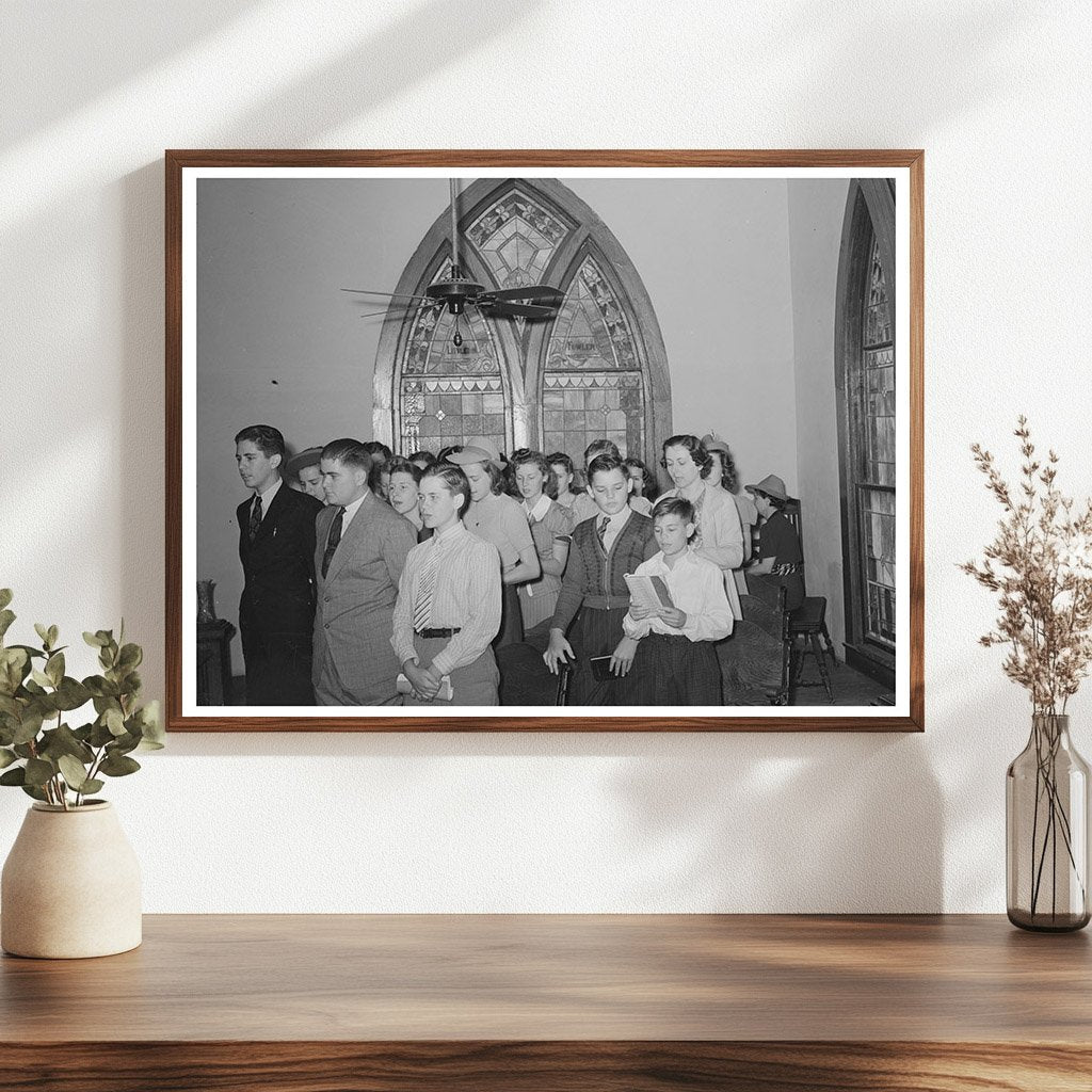1939 Choir Performance in San Augustine Texas Church - Available at KNOWOL
