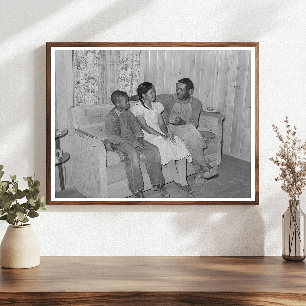 1939 Family Life at Sabine Farms Marshall Texas - Available at KNOWOL