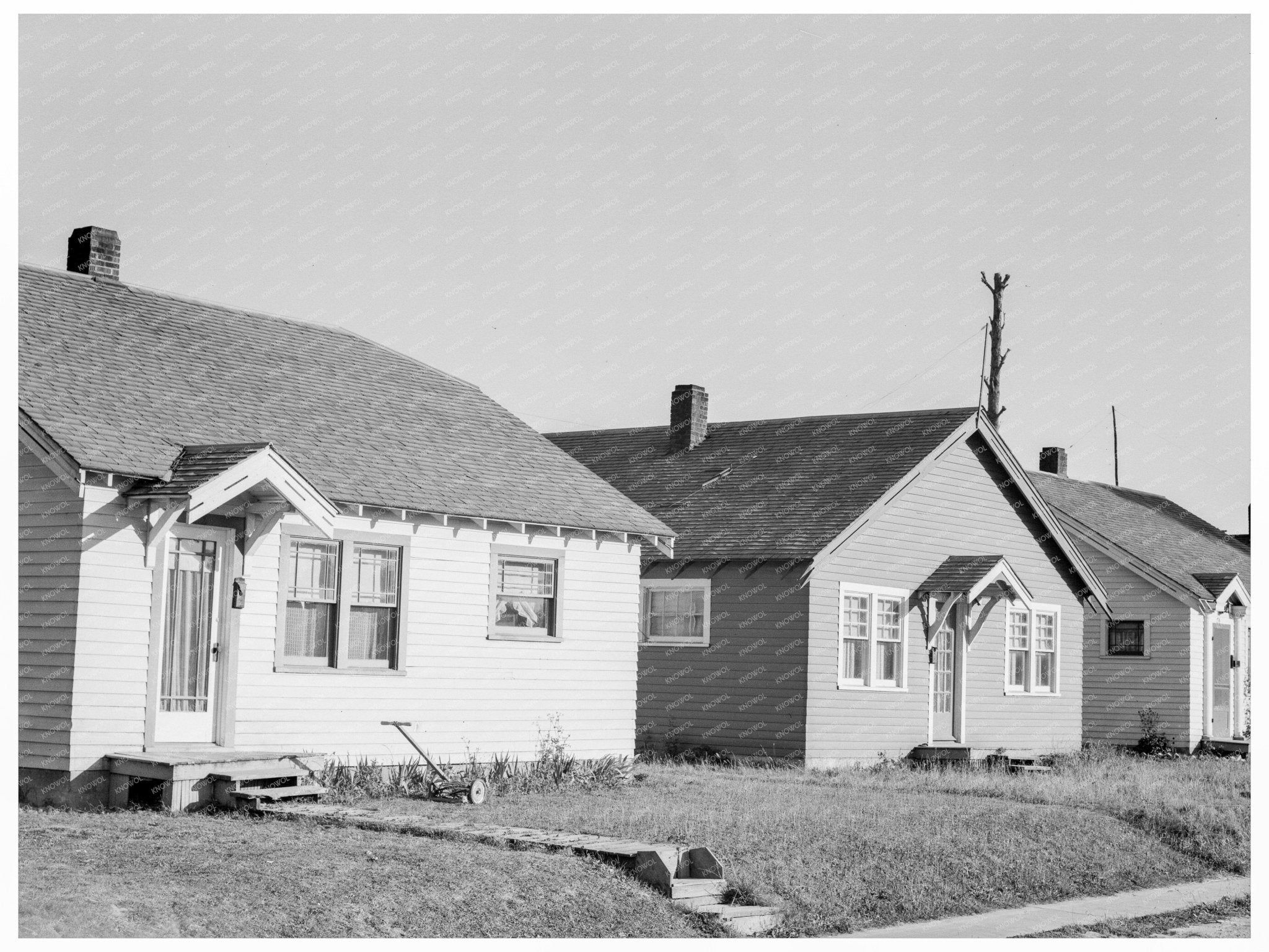 1939 Vintage Home for Mill Workers in Longview Washington - Available at KNOWOL