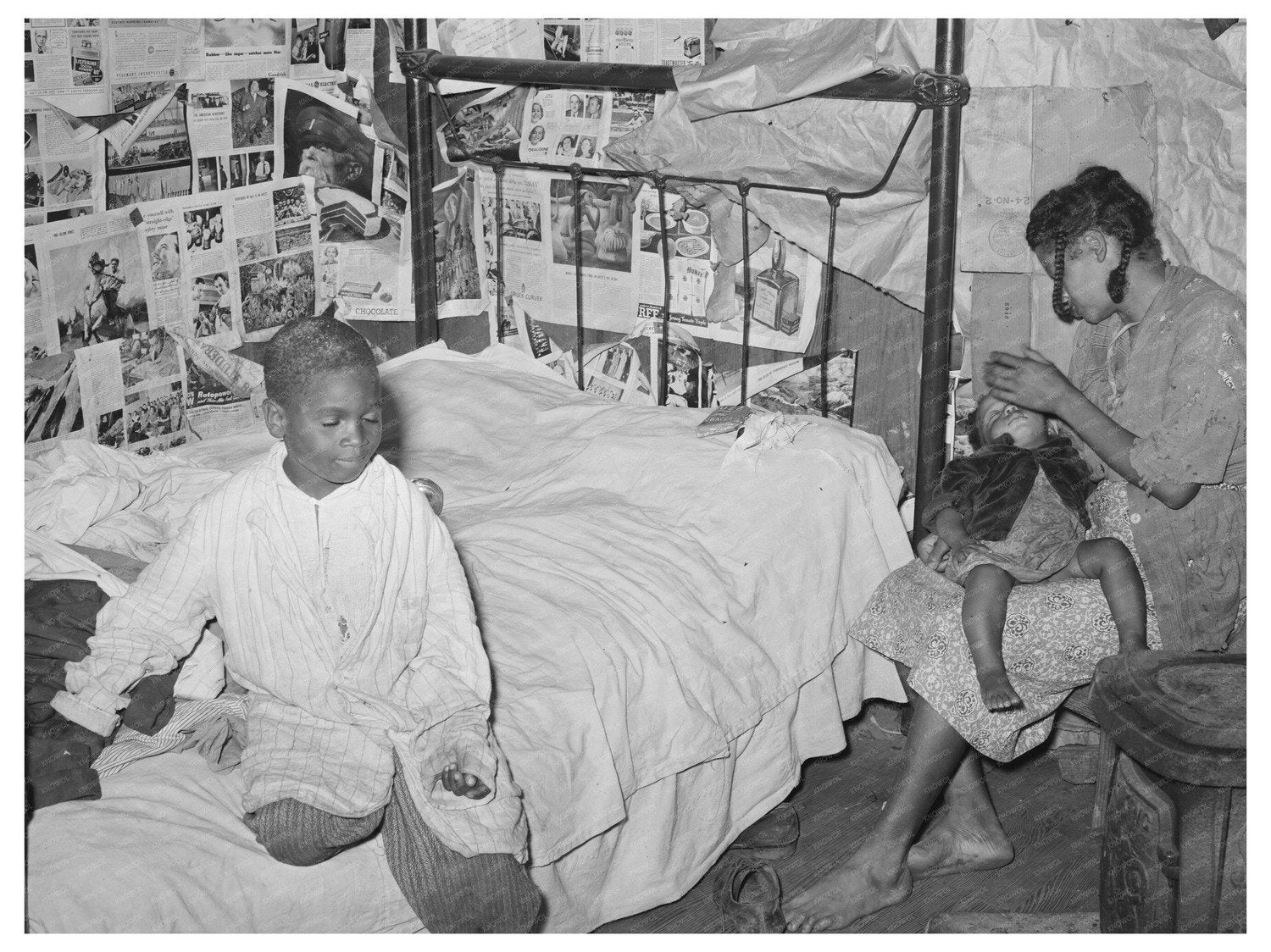 1939 Vintage Photo of Strawberry Picker Family in Louisiana - Available at KNOWOL