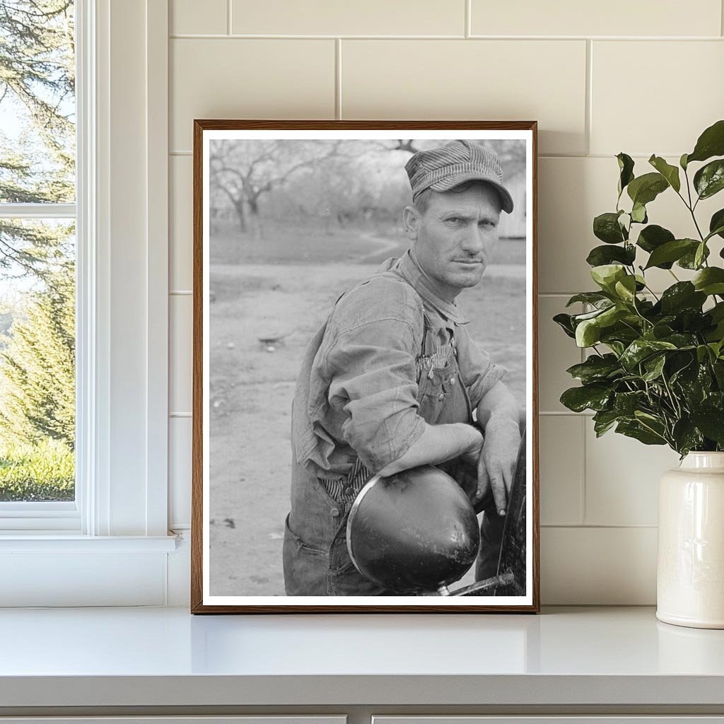 1939 Vintage Photo of White Migrant Worker in Texas - Available at KNOWOL