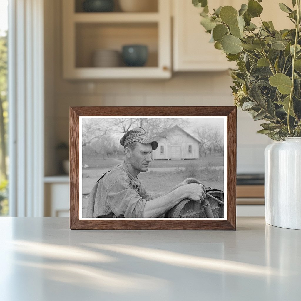 1939 Vintage Photograph of White Migrant Worker in Texas - Available at KNOWOL
