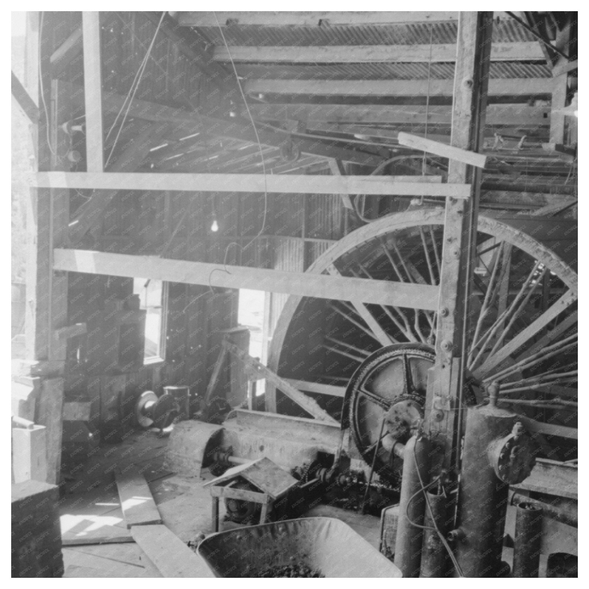 1940 Rotary Vacuum Filter for Gold Extraction in Mogollon NM - Available at KNOWOL