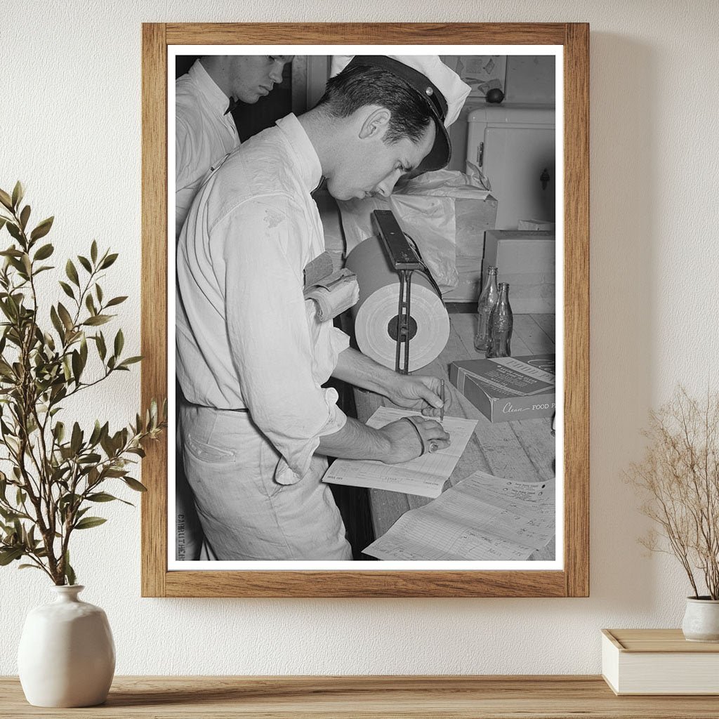 1940 Vintage Salesman at Grocery Store in Casa Grande Valley - Available at KNOWOL