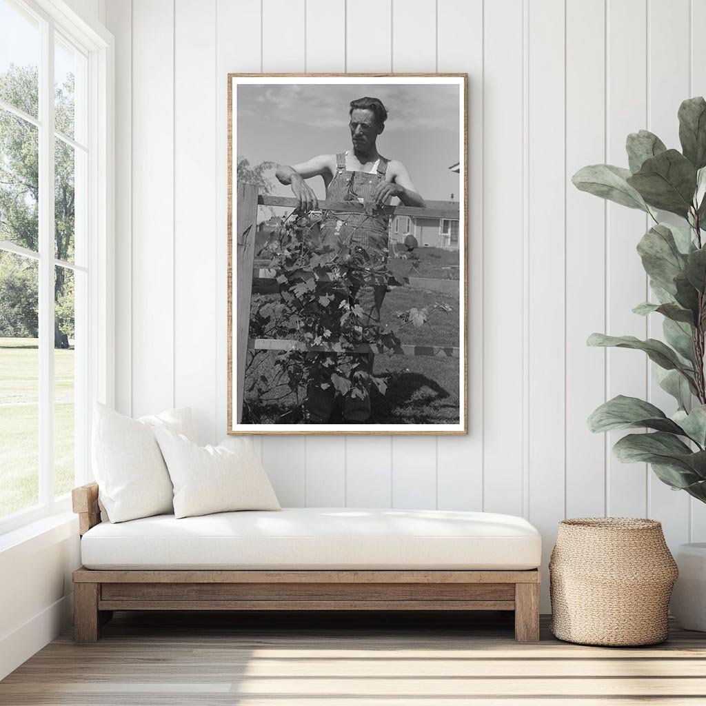 1941 Farm Worker in Cottage at Idaho Labor Camp - Available at KNOWOL