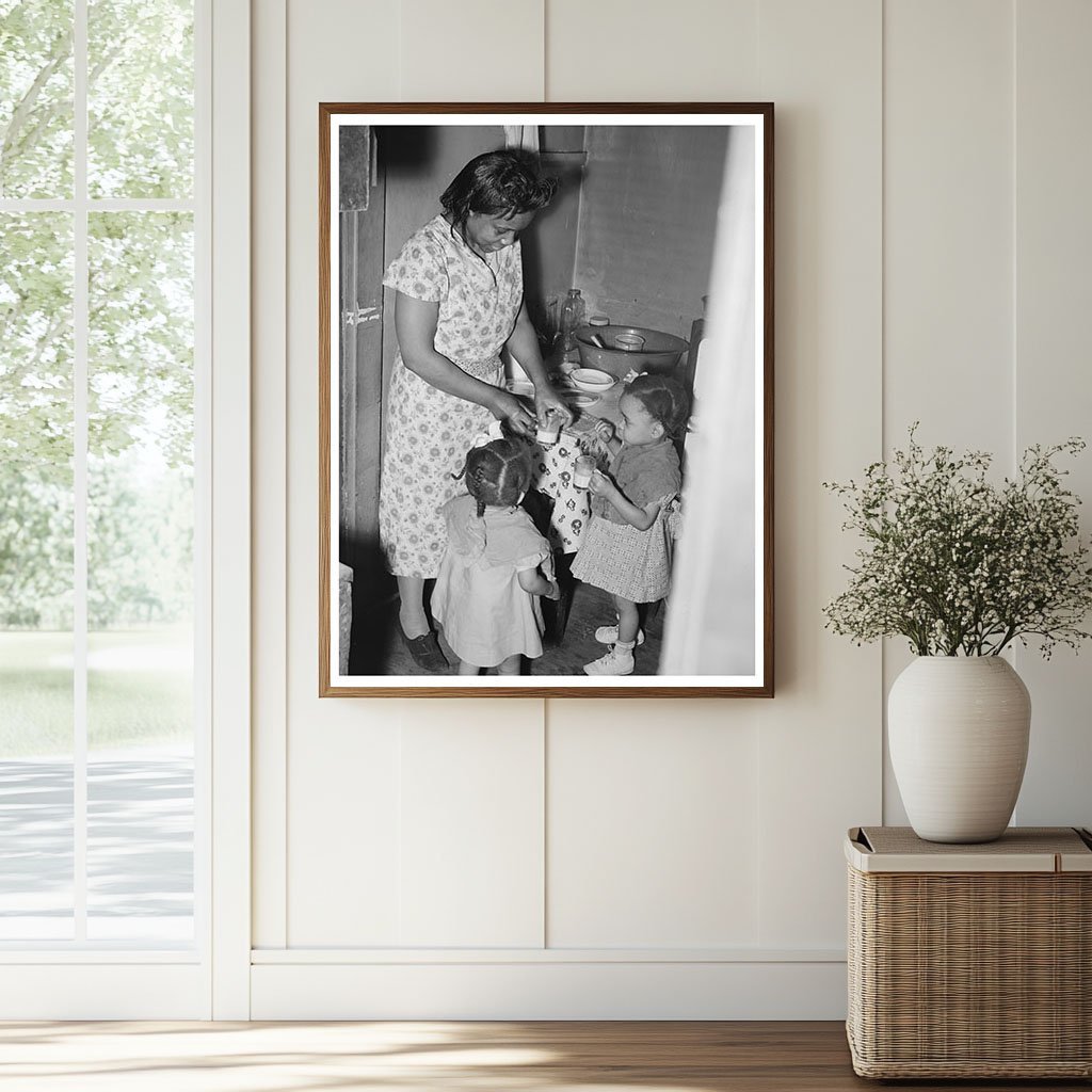 1941 Vintage Photo of Railroad Worker’s Family in Chicago - Available at KNOWOL