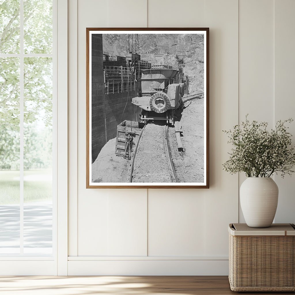 1942 Vintage Car on Circular Track at Shasta Dam California - Available at KNOWOL