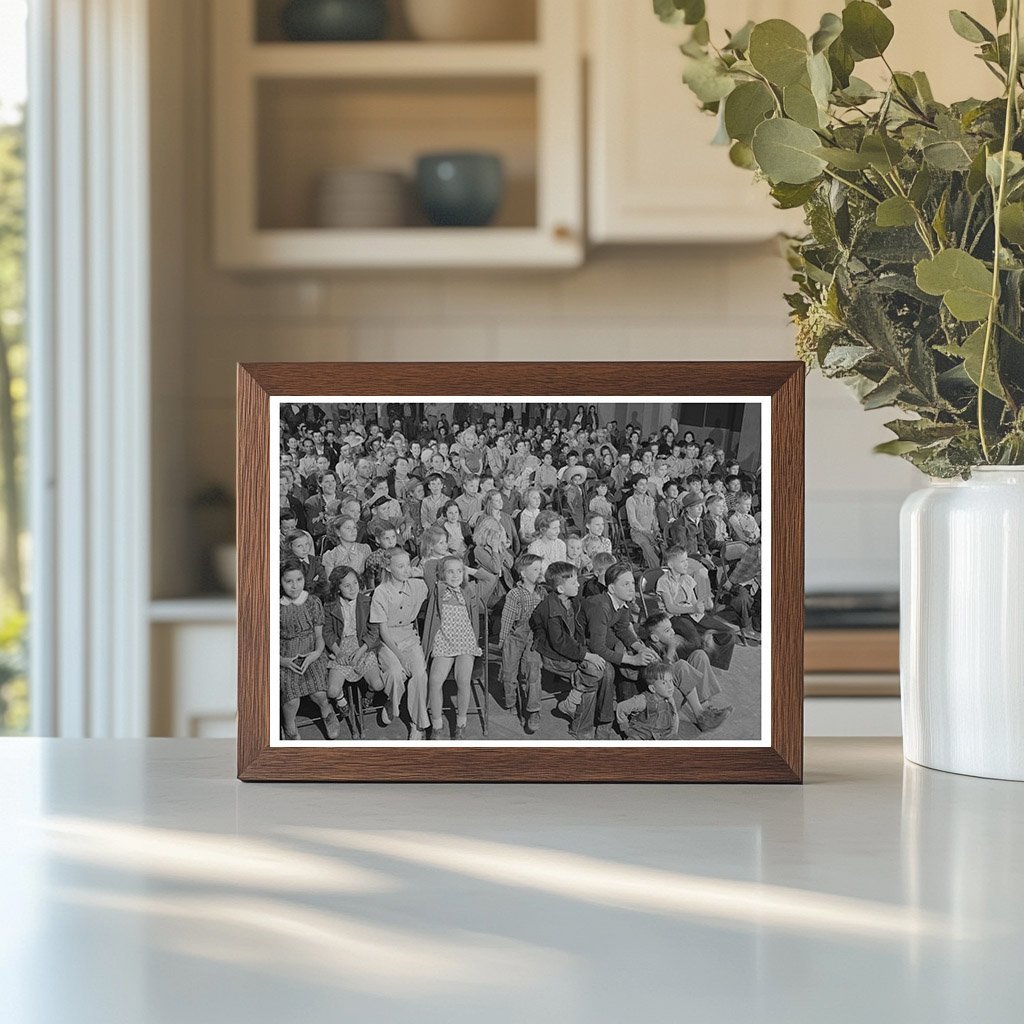 1942 Vintage Farm Workers Leisure Activities in Arizona - Available at KNOWOL