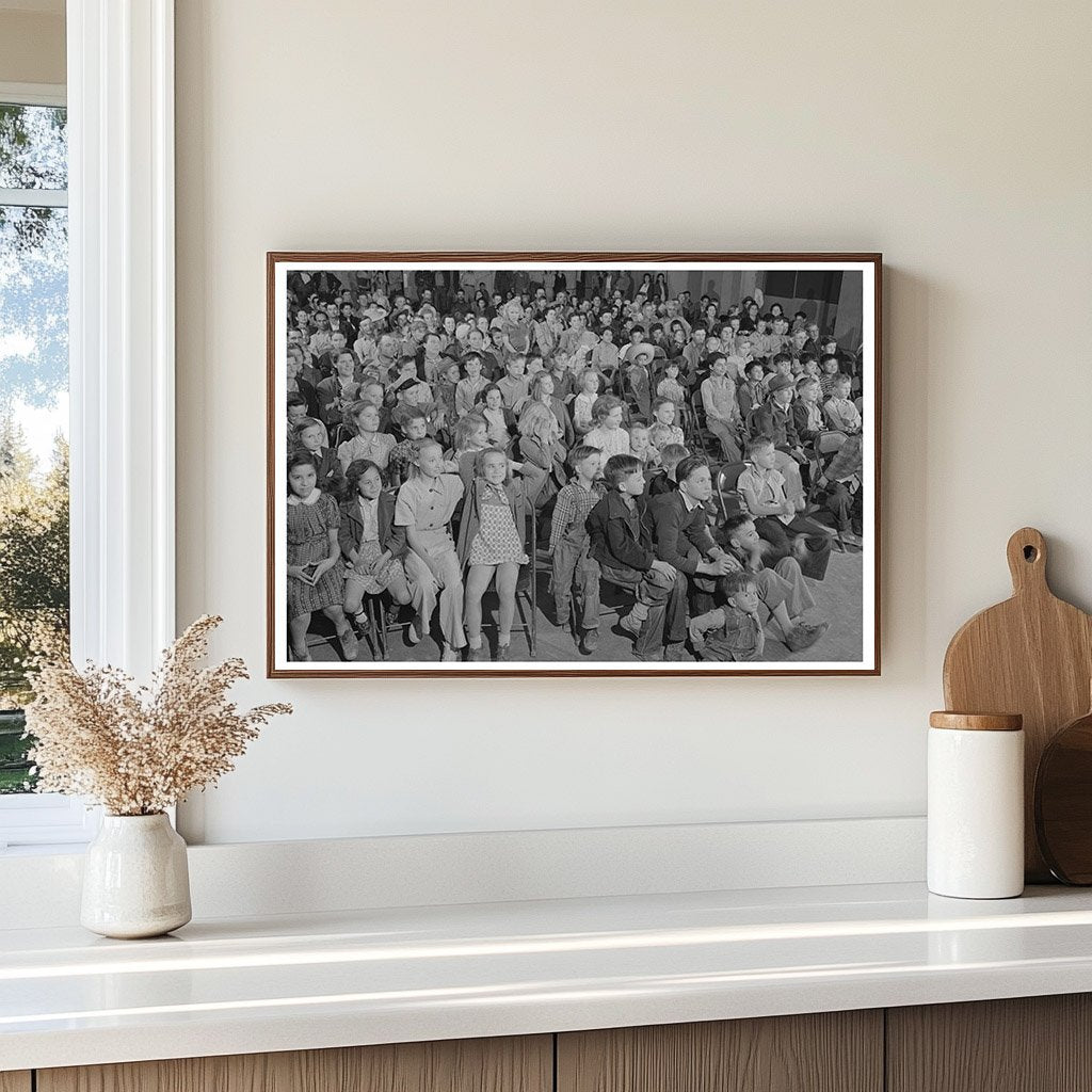 1942 Vintage Farm Workers Leisure Activities in Arizona - Available at KNOWOL