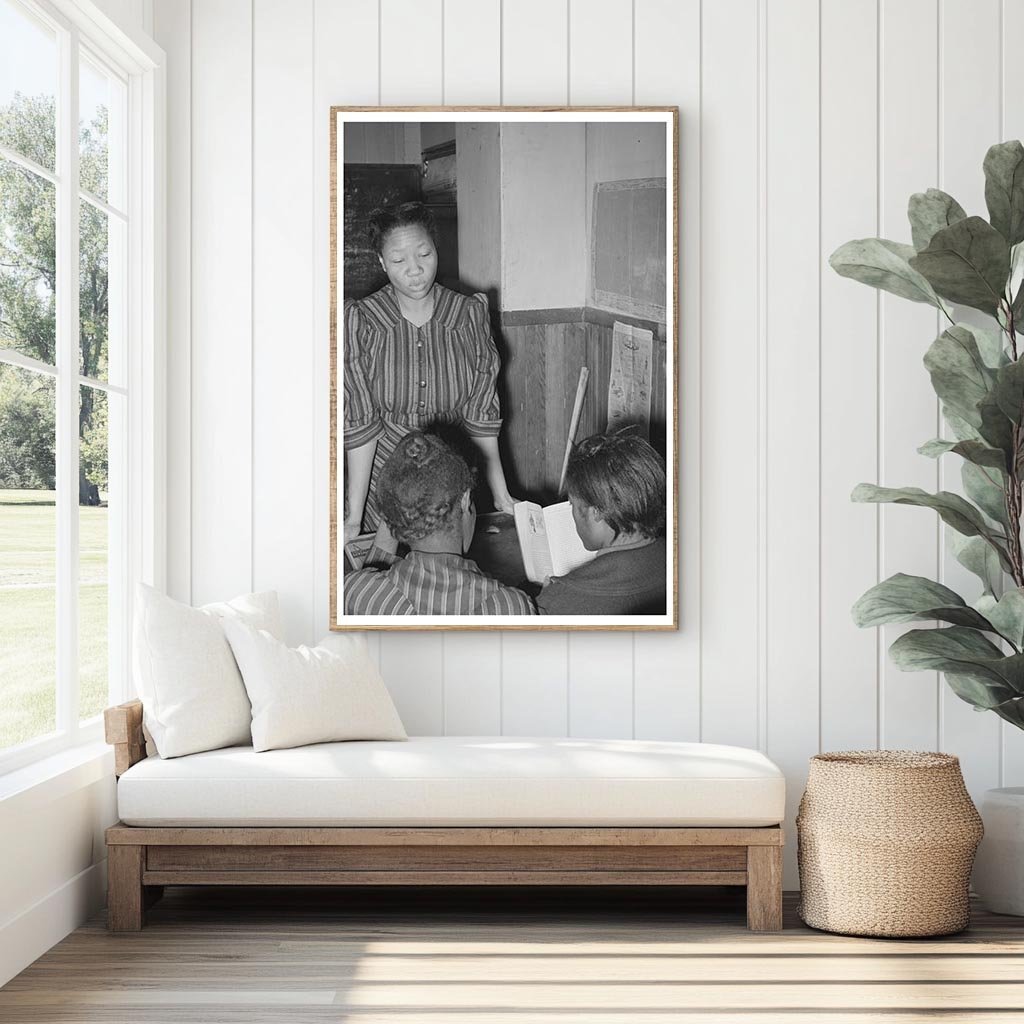 1944 Rural School in Creek County Oklahoma with African American Students - Available at KNOWOL