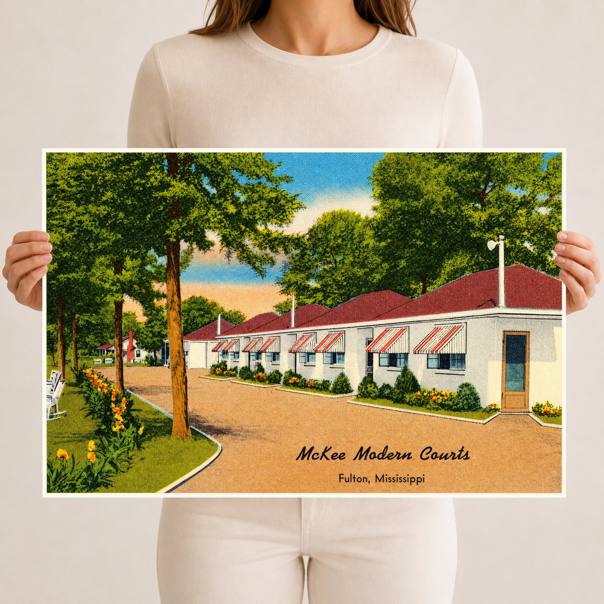 Fulton, MS: McKee Modern Courts