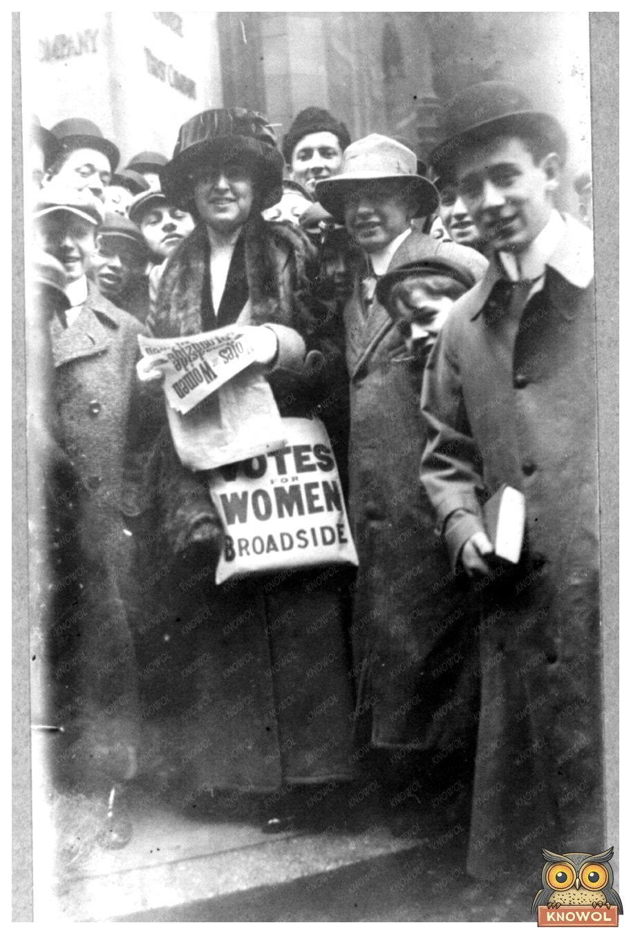 Empowered Voices: Distributing Suffrage Broadsides, 1911