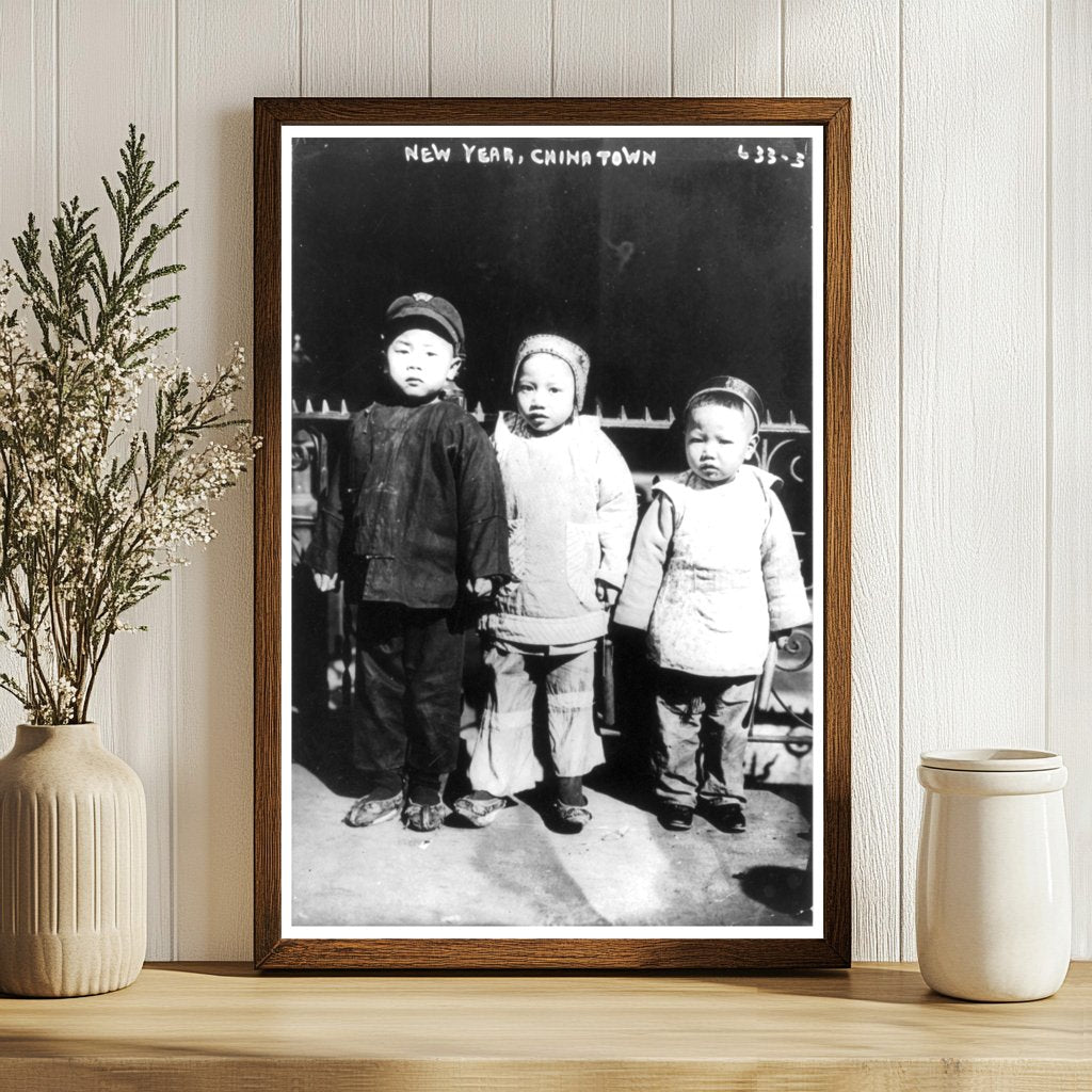 1909 Chinatown: Vibrant Life in Early 20th Century NYC