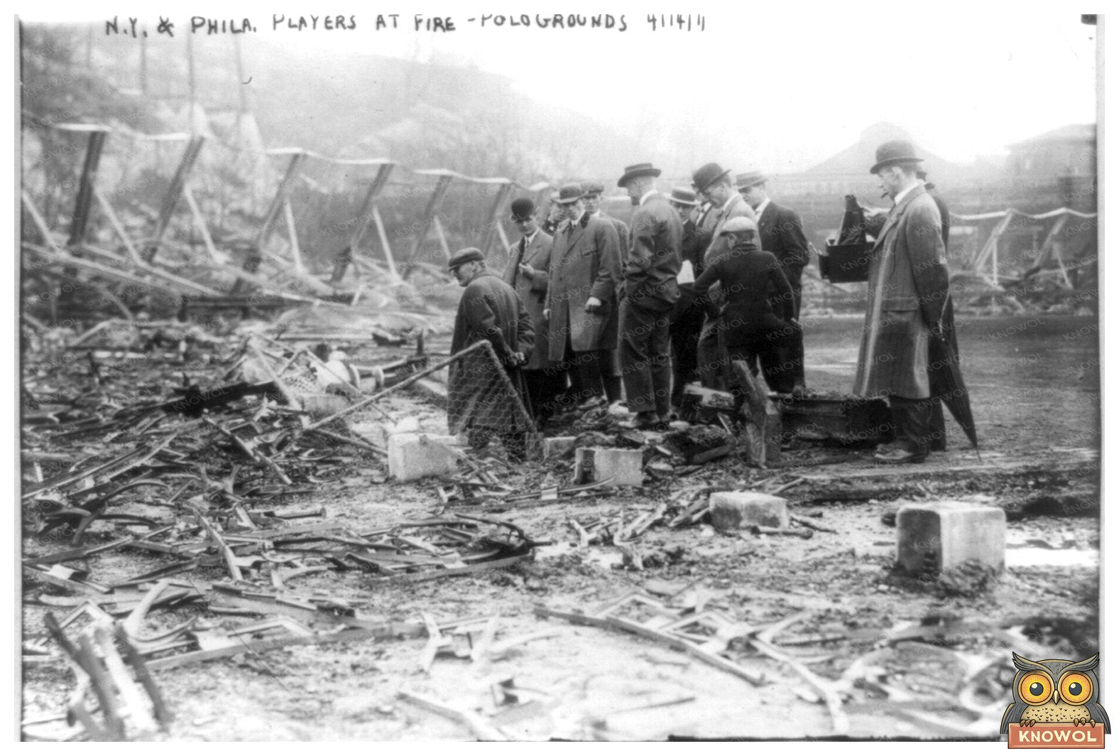 1911 Polo Grounds Gathering: Resilient Baseball Spirits