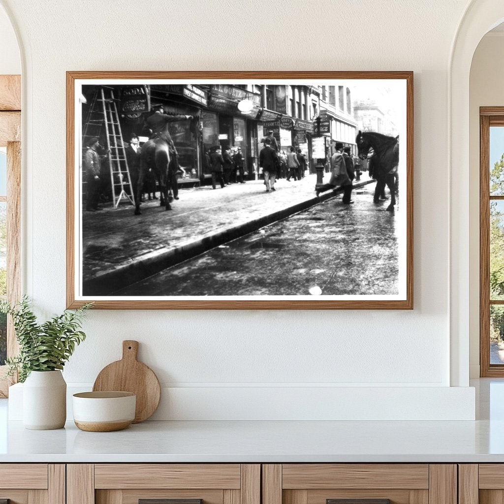 1908 Mounted Police Clear Broadway Sidewalks
