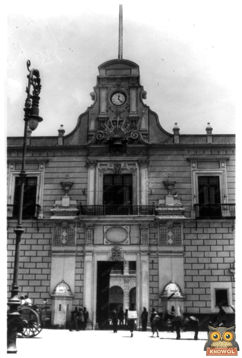 “Historic National Palace: Mexico City, 1911”