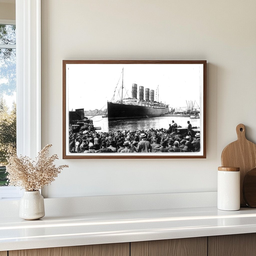 Lusitanias Historic Arrival in NYC - September 1907