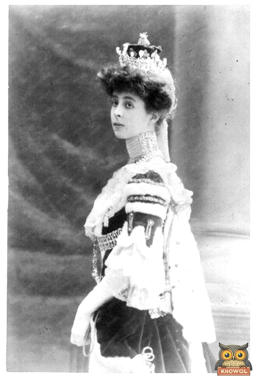 Elegant Socialite Consuelo Balson in Glamorous Attire