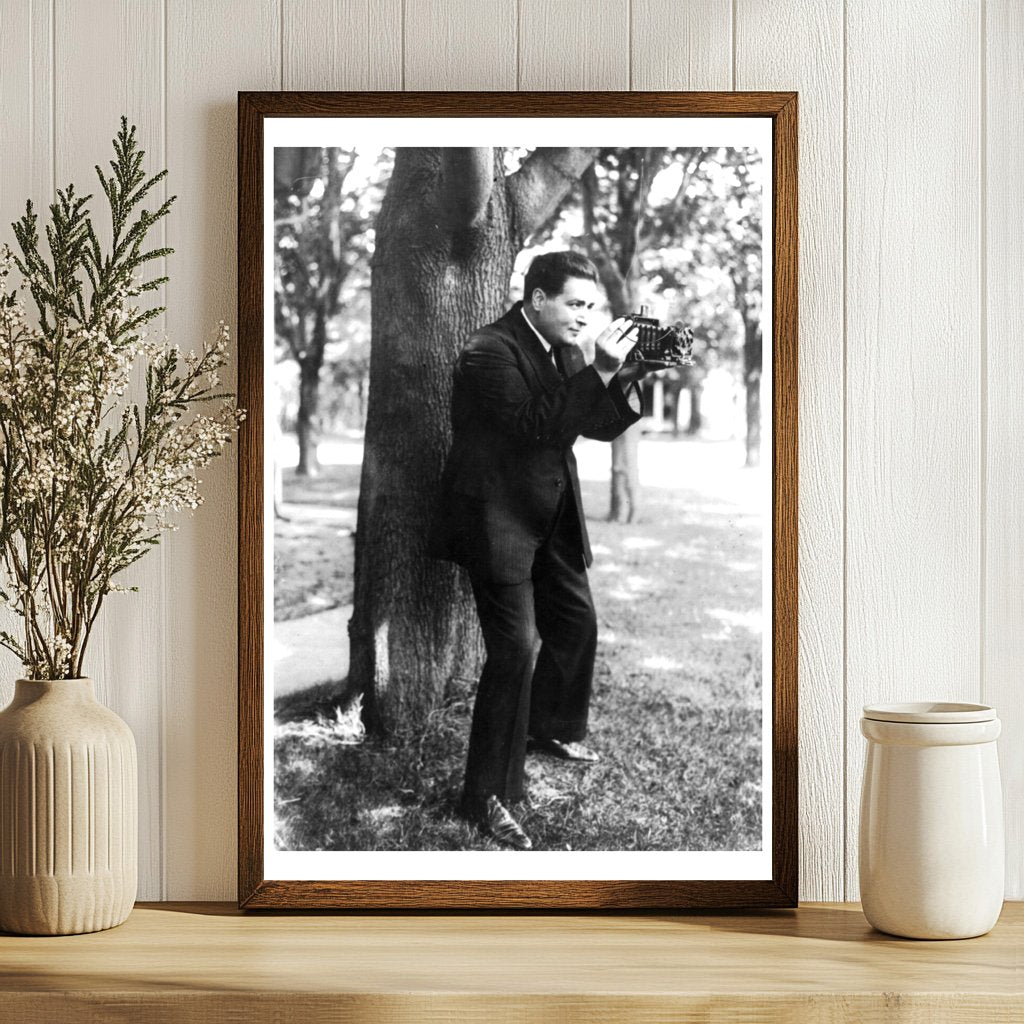 1922 Baritone Renato Zanelle with Vintage Folding Camera