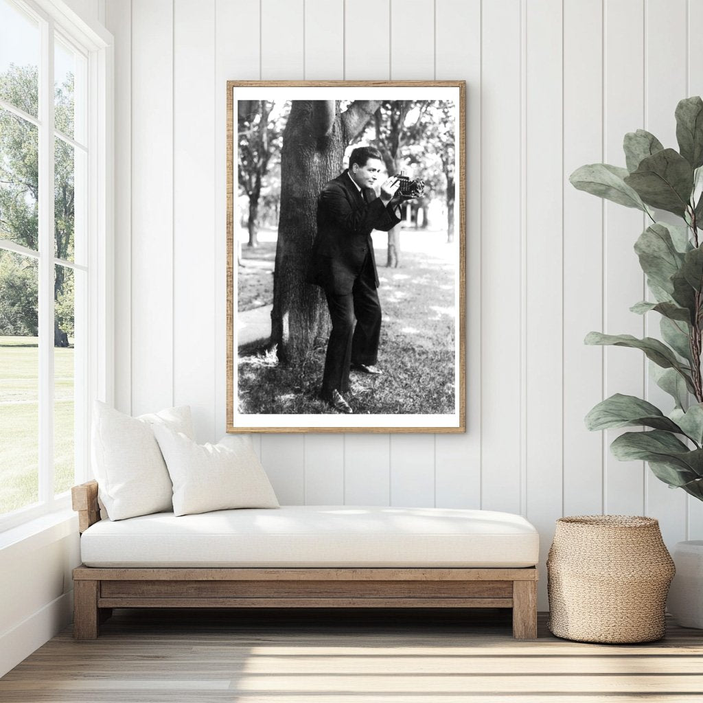 1922 Baritone Renato Zanelle with Vintage Folding Camera