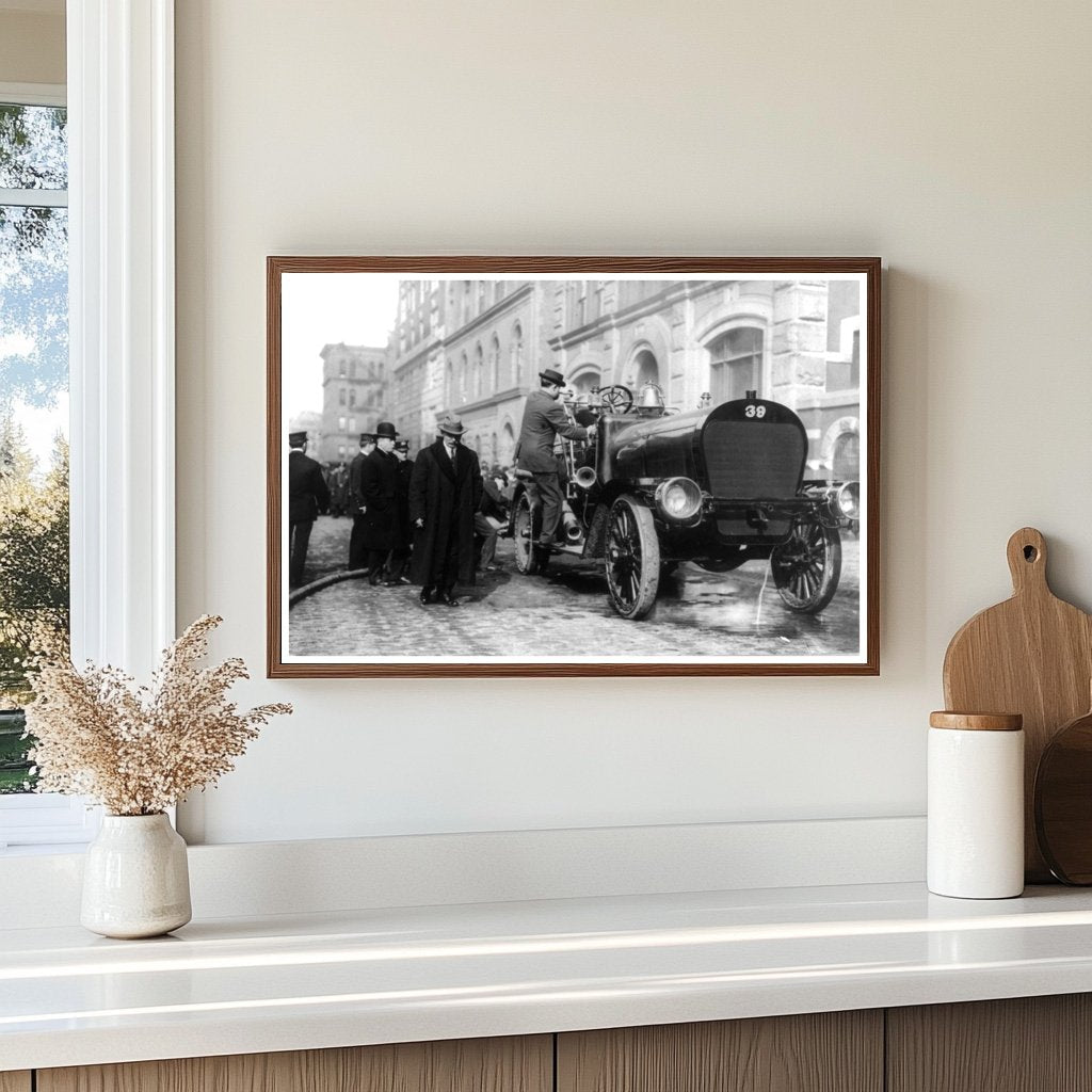 Revolutionary Motor Fire Engine in NYC - Firefighting Histor