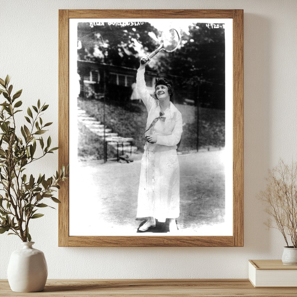 1922 Tennis Champion Helen Guilleaudeau in Action
