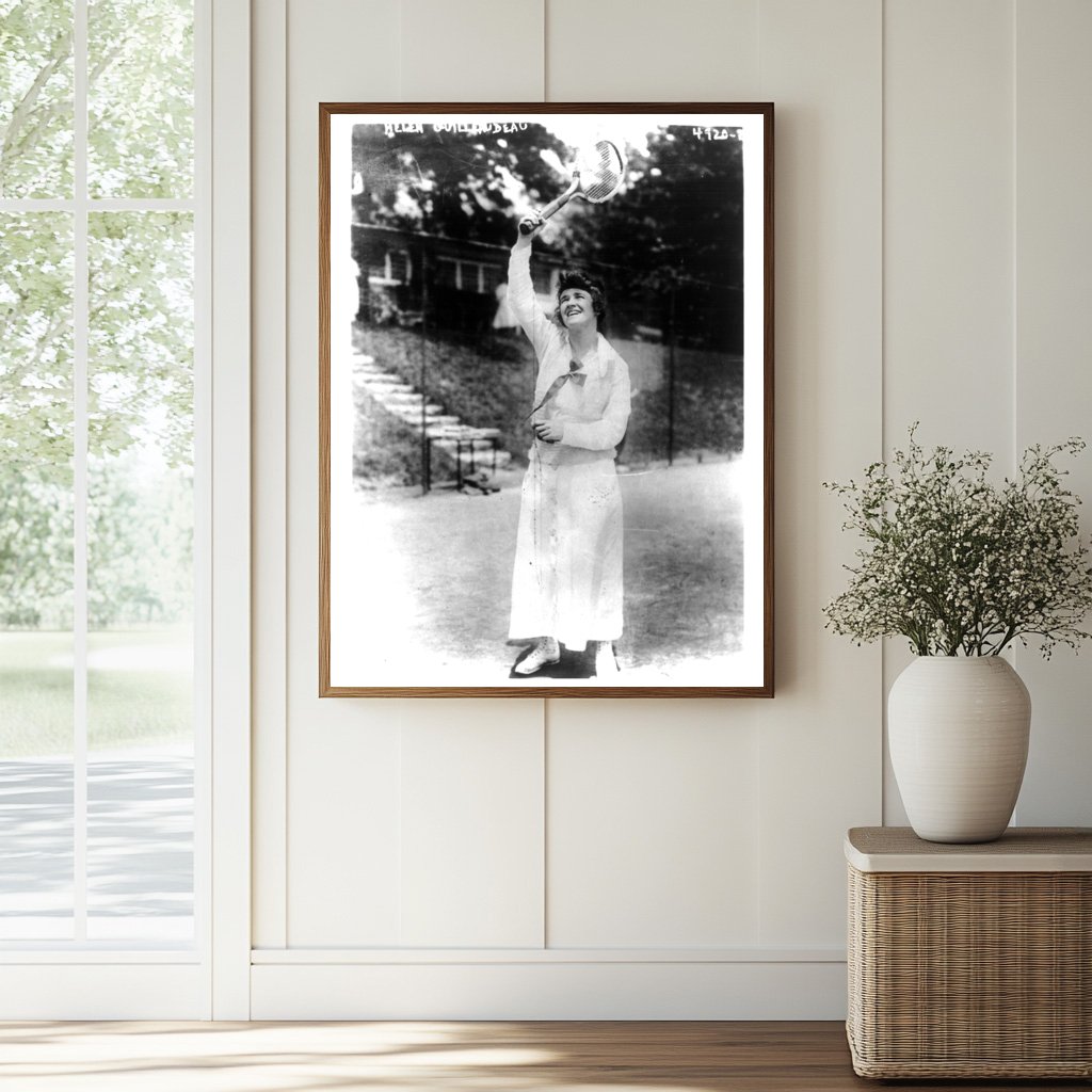 1922 Tennis Champion Helen Guilleaudeau in Action