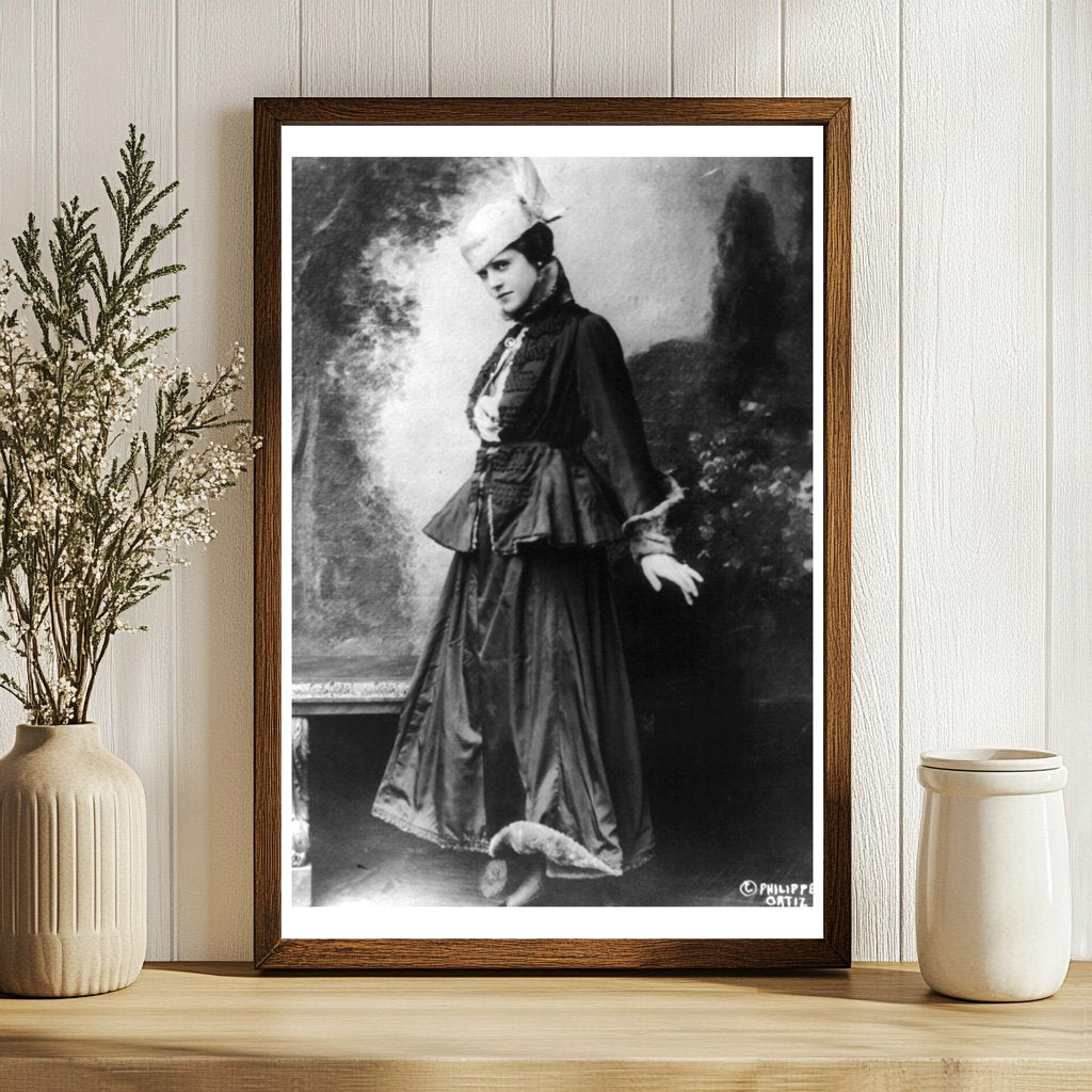 Elegant 1915 Black Faille Gown: Timeless Parisian Chic