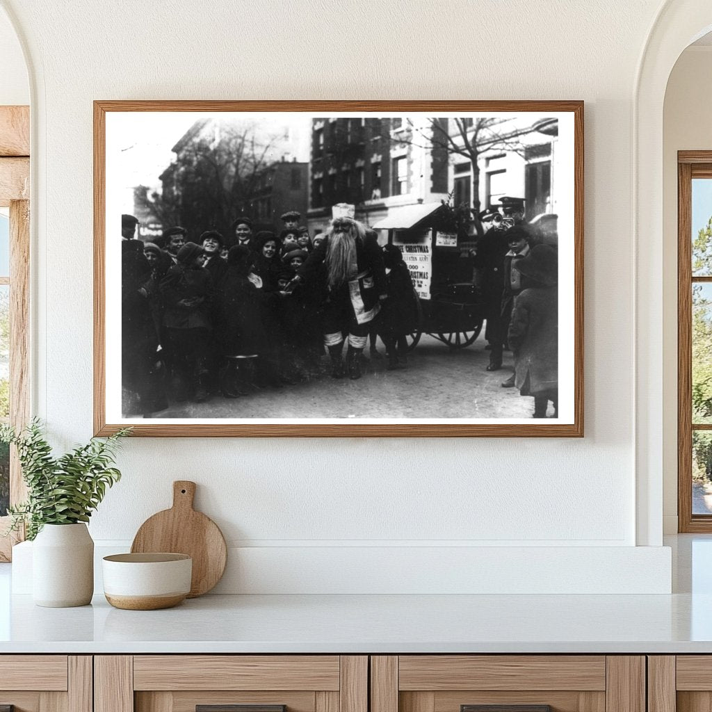 1890s NYC Santa Spreads Holiday Cheer to Children