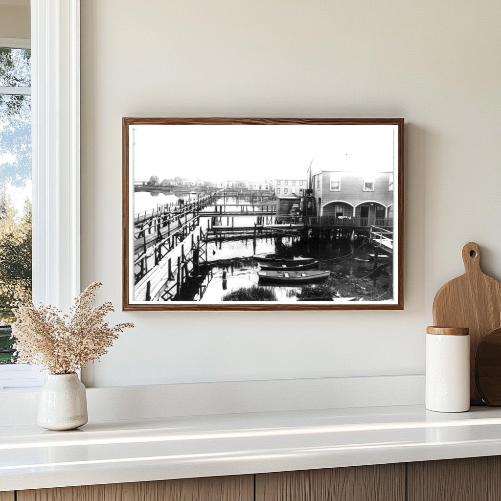 1915 Jamaica Bay Housing Boom: Waterfront Homes & Boats