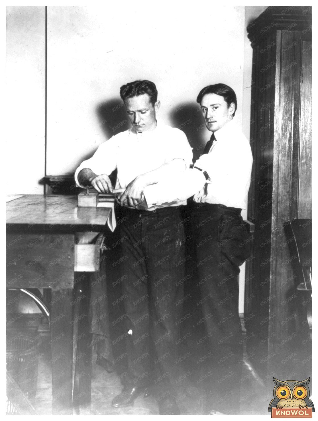 1908 NYC Police HQ: Bertillon Method in Action