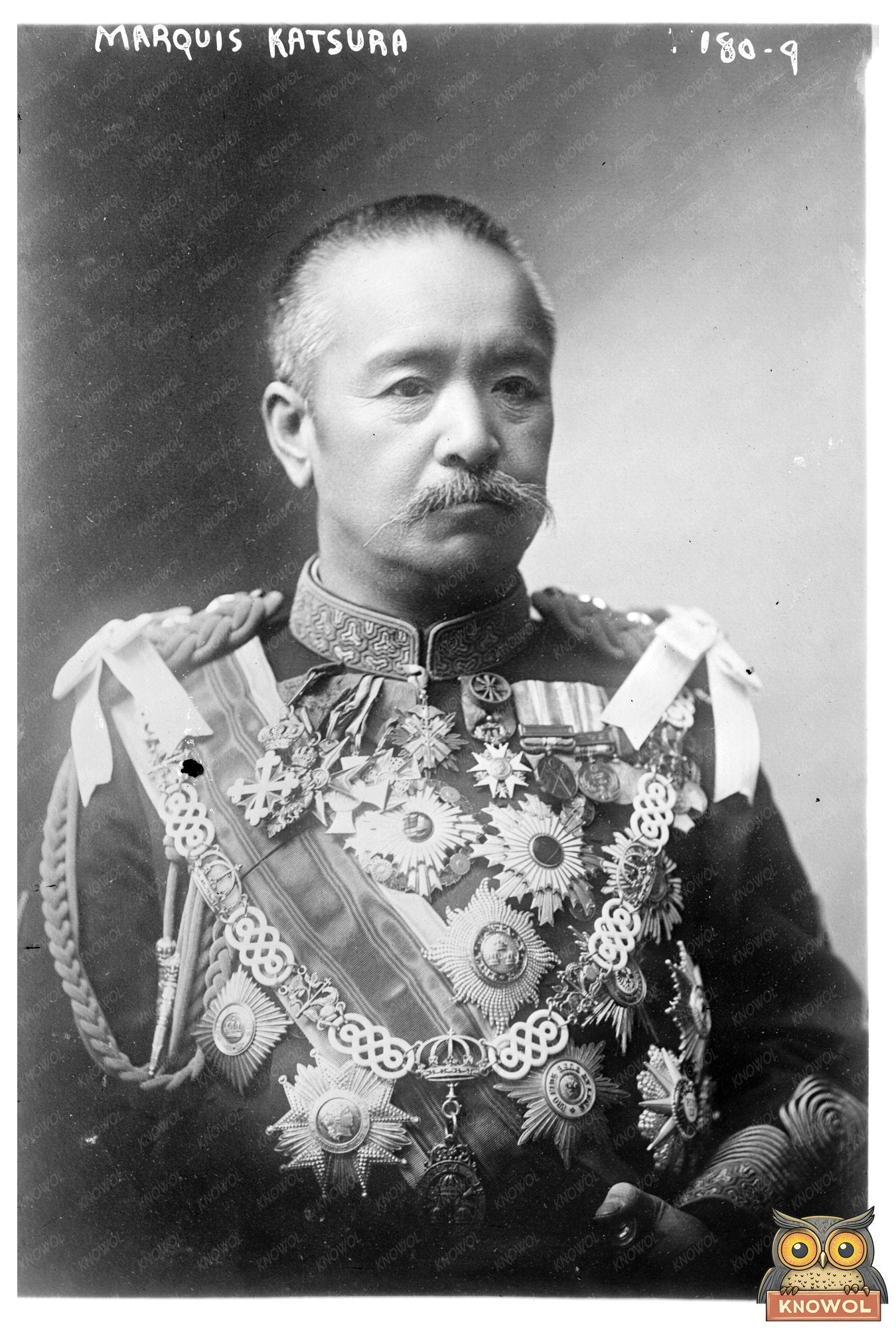 Elegant Portrait Bust of Marquis Katsura, Japan’s Prime Mini