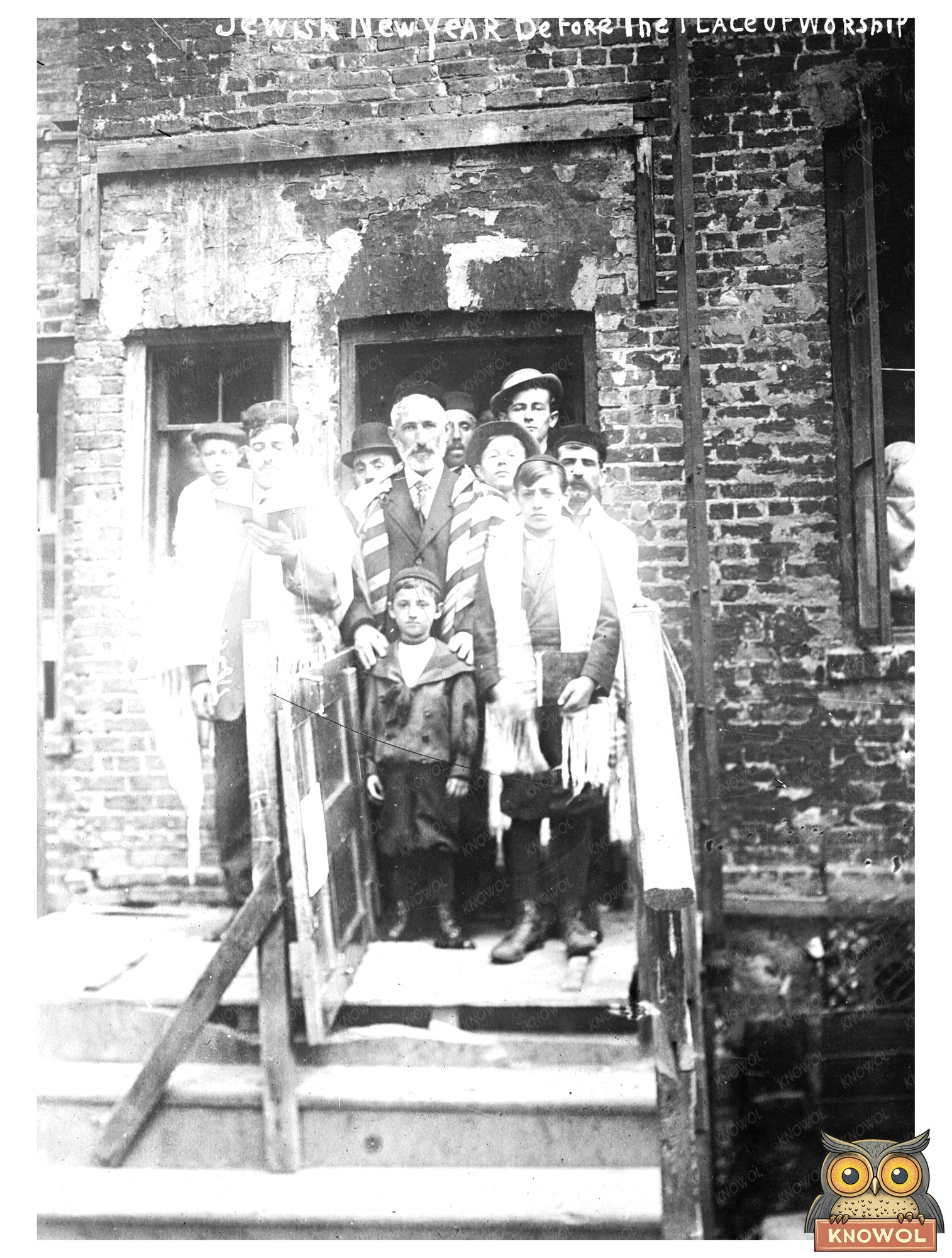 Children Celebrate Rosh Hashanah Outside Synagogue