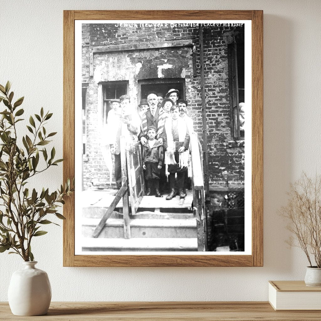 Children Celebrate Rosh Hashanah Outside Synagogue