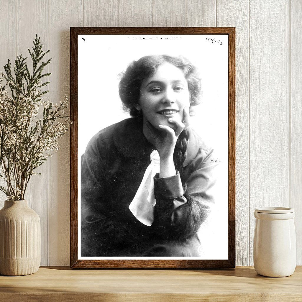 Elegance on Stage: Early 20th Century Actress Elsie Ferguson