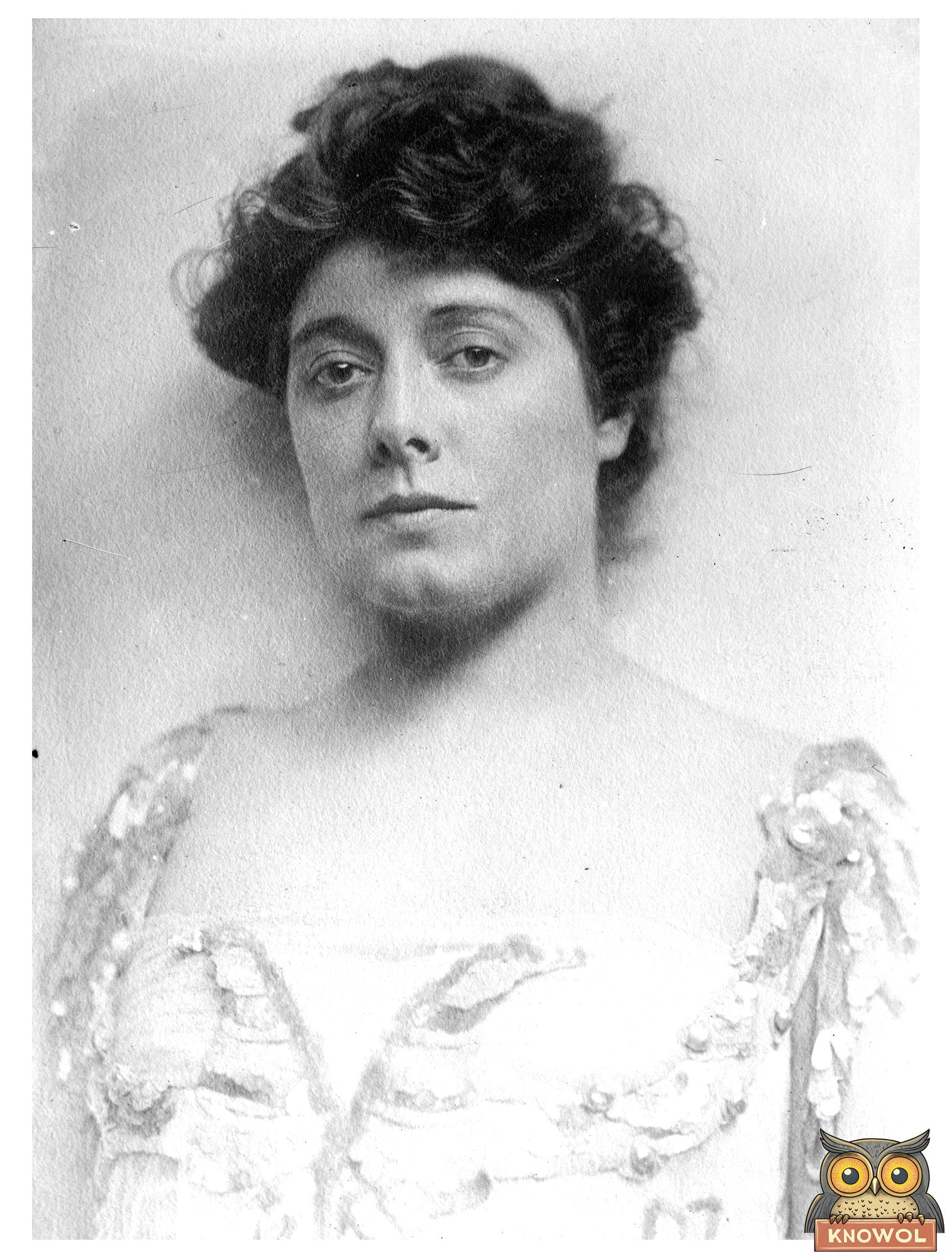 1909 Portrait of Stage Star Julia Marlowe