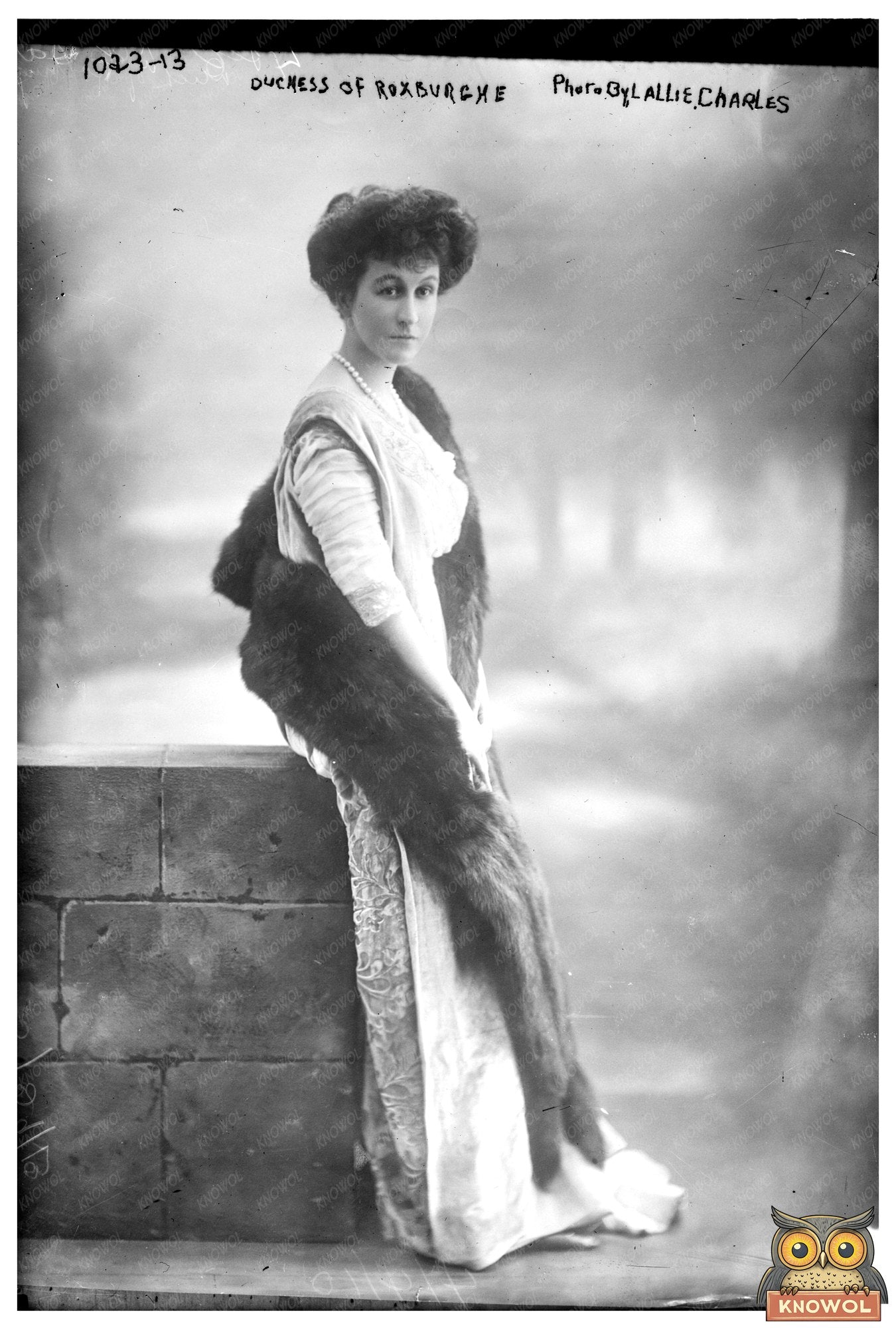 Elegant Duchess Lallie Charles of Roxburghe, 1913