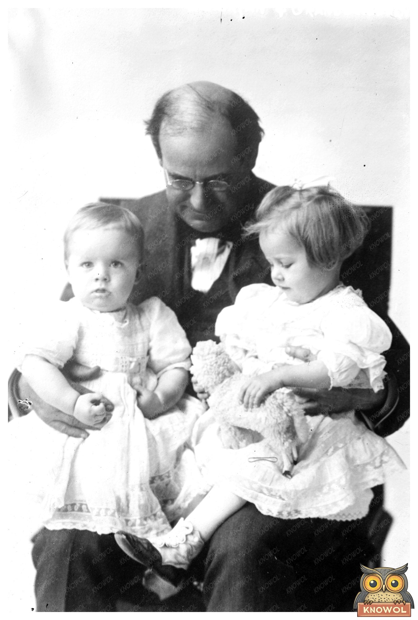 William Jennings Bryan: A Sweet Family Moment Captured