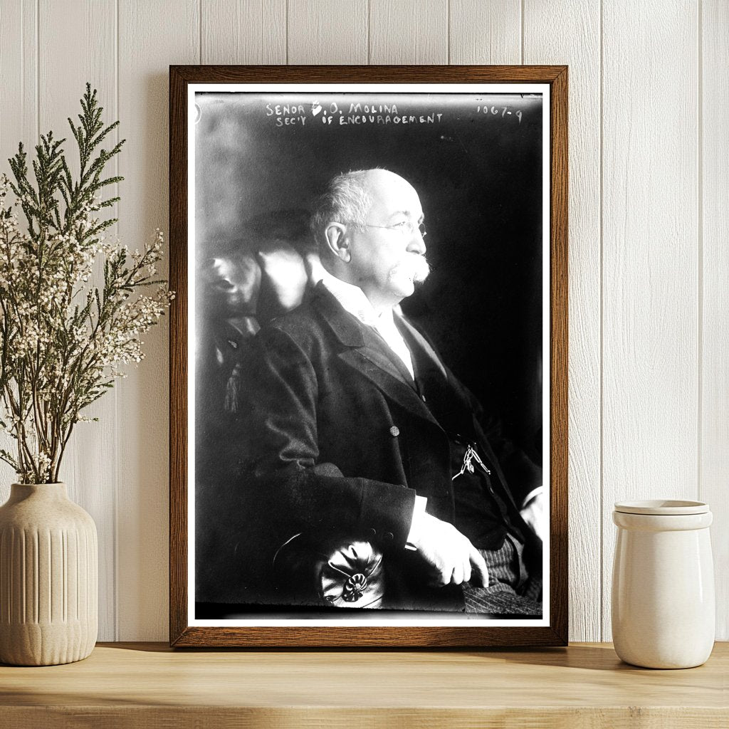 Señor O. Molina: A Portrait of 1910s Leadership