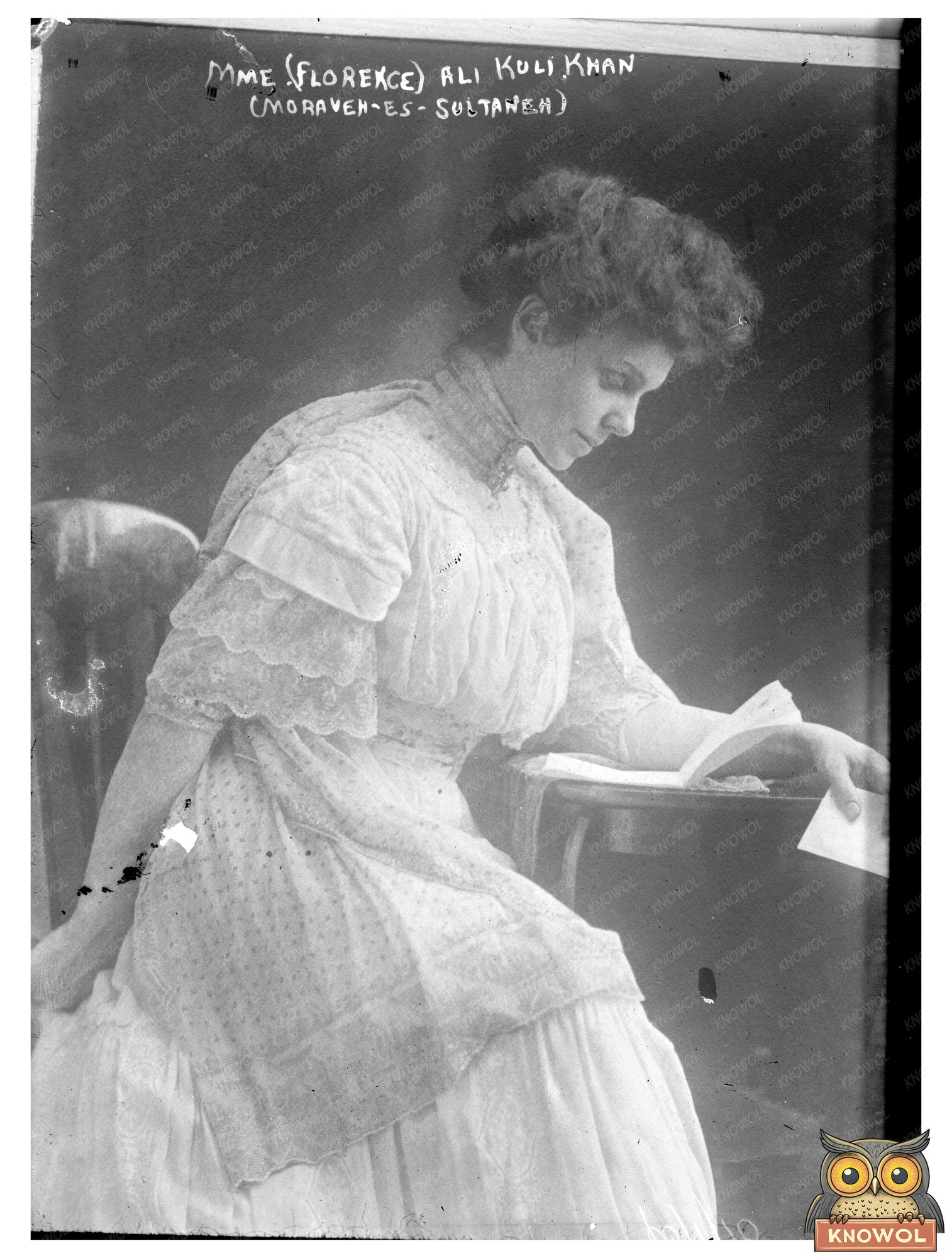 Graceful Portrait of Moraven-es-Sultana, 1910