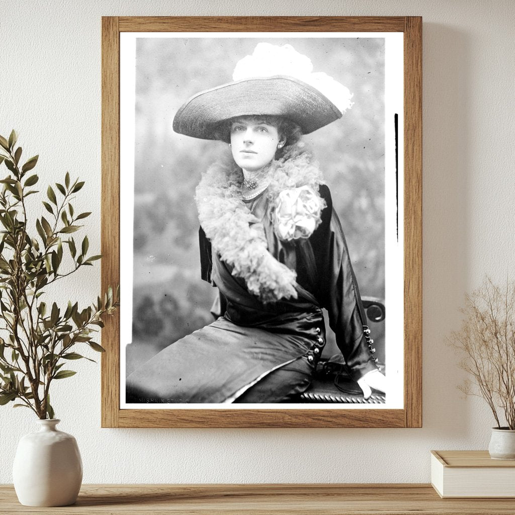Vintage Portrait of Betty Faulkner Chapman, 1920s Style