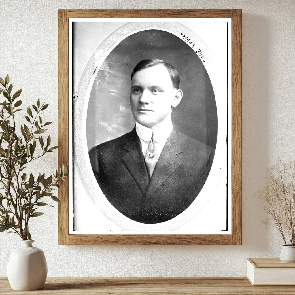 1914 Vintage Baseball Portrait of Arthur Bues