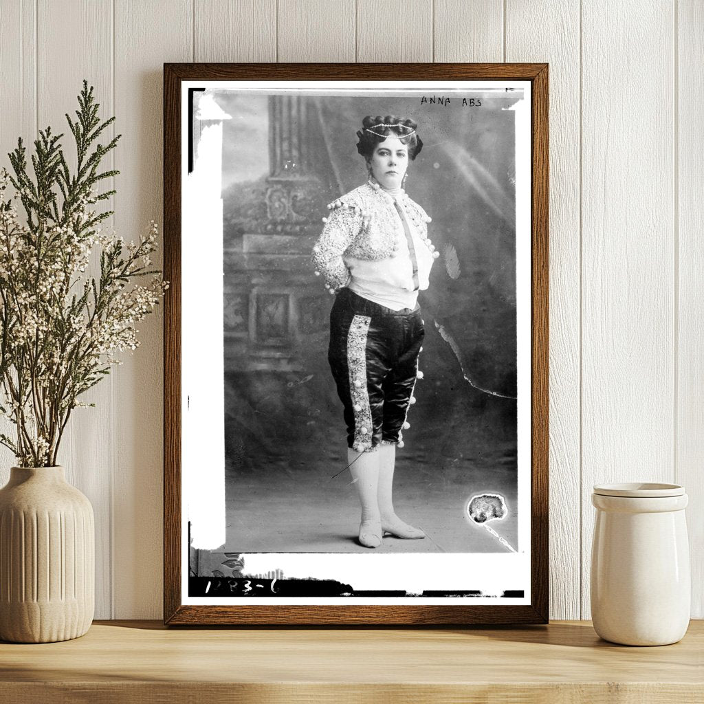Timeless Portrait of a Victorian Lady