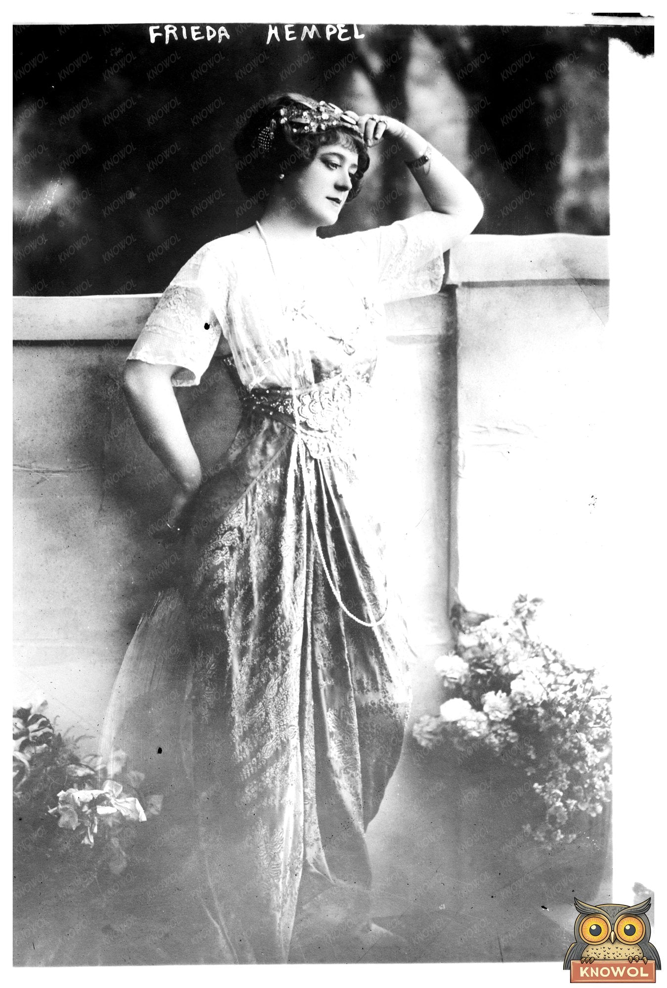 Vaudeville Star Frieda Kempel in Performance