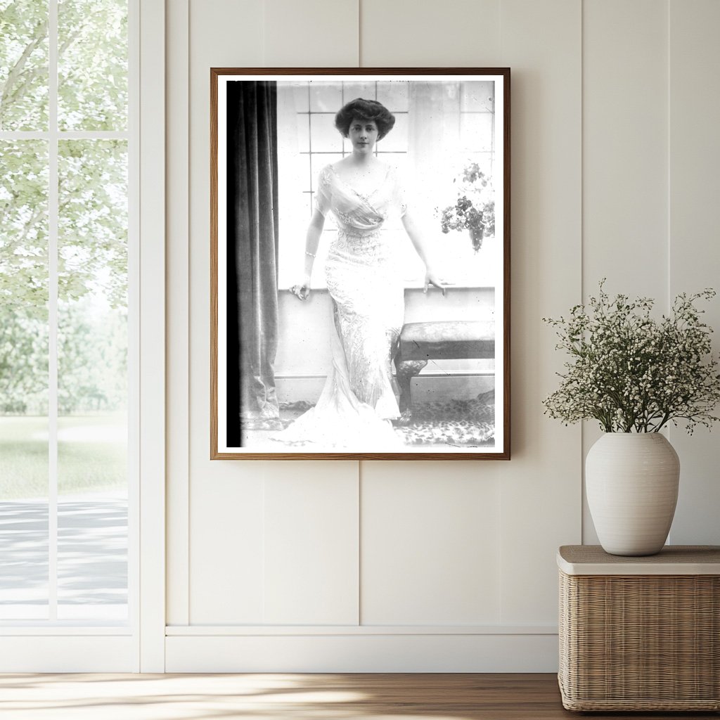 Influential Early 20th Century American Woman Portrait