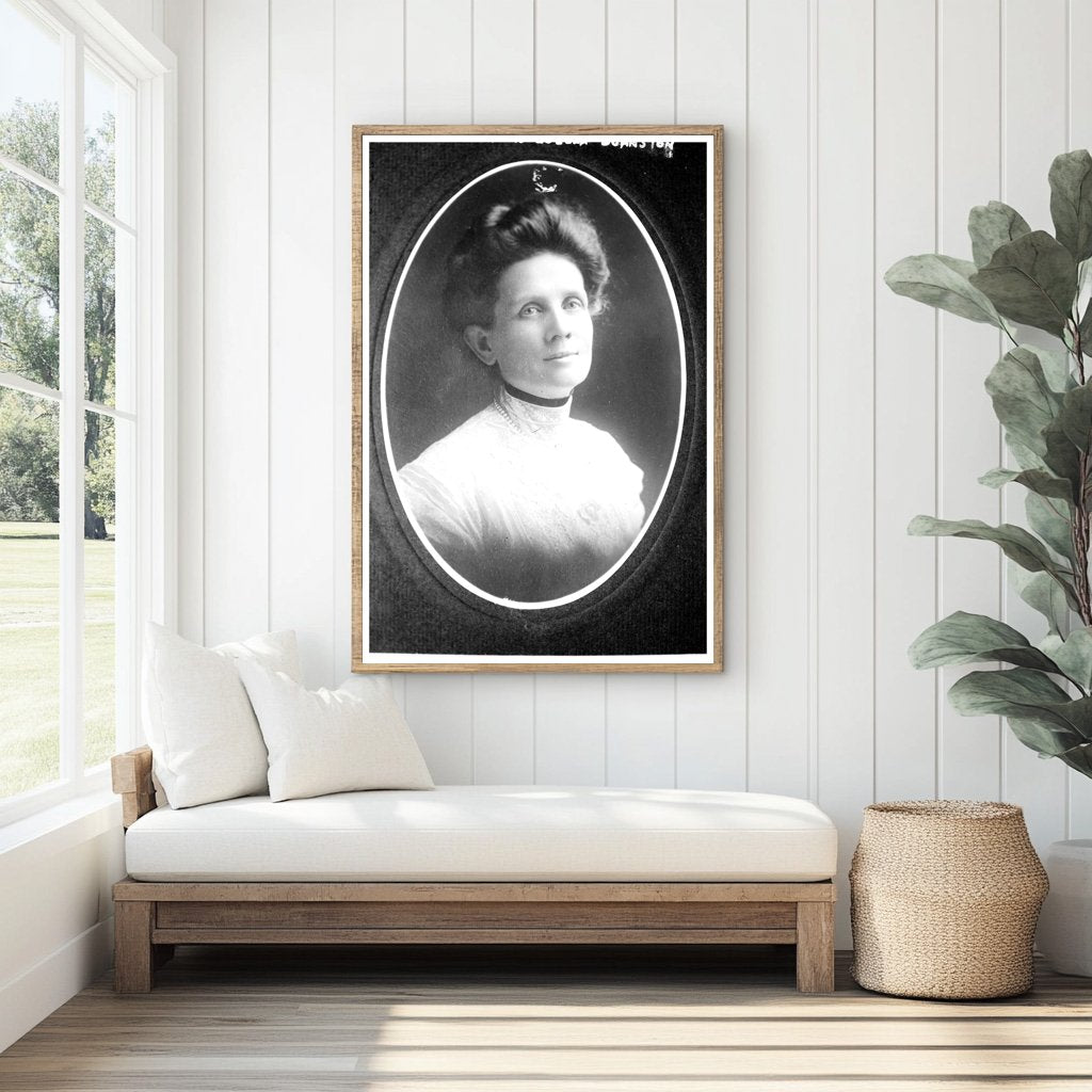 Early 20th Century Portrait of Mrs. Luells Johnston