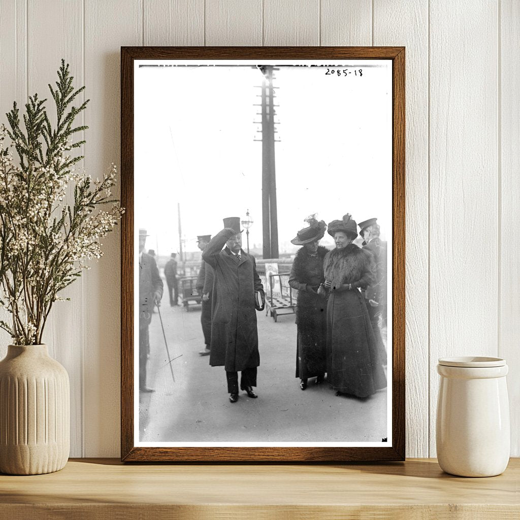 Historic Family Moment: Roosevelt with Edith & Alice
