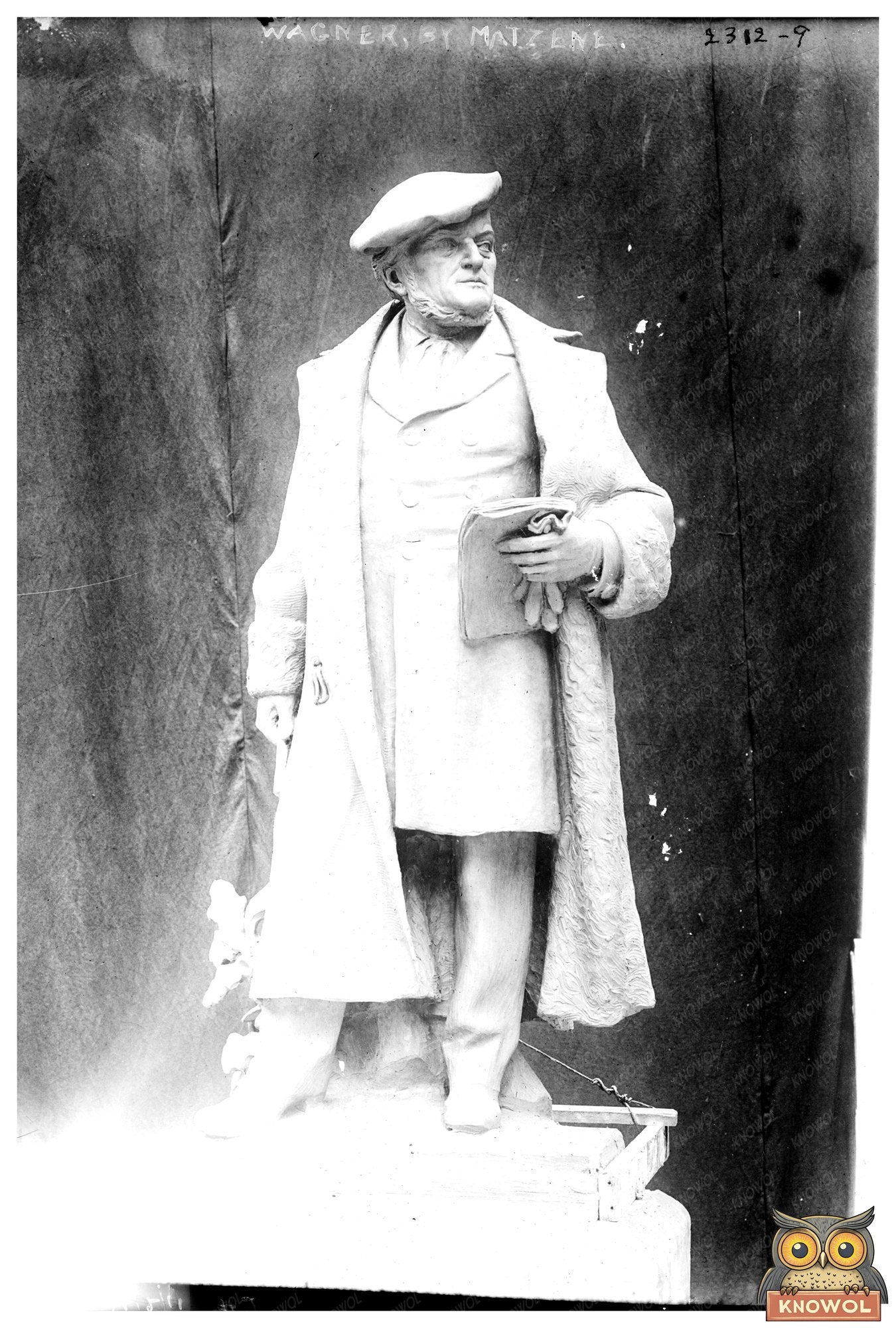 Wagner Portrait: Capturing Early 20th Century Drama